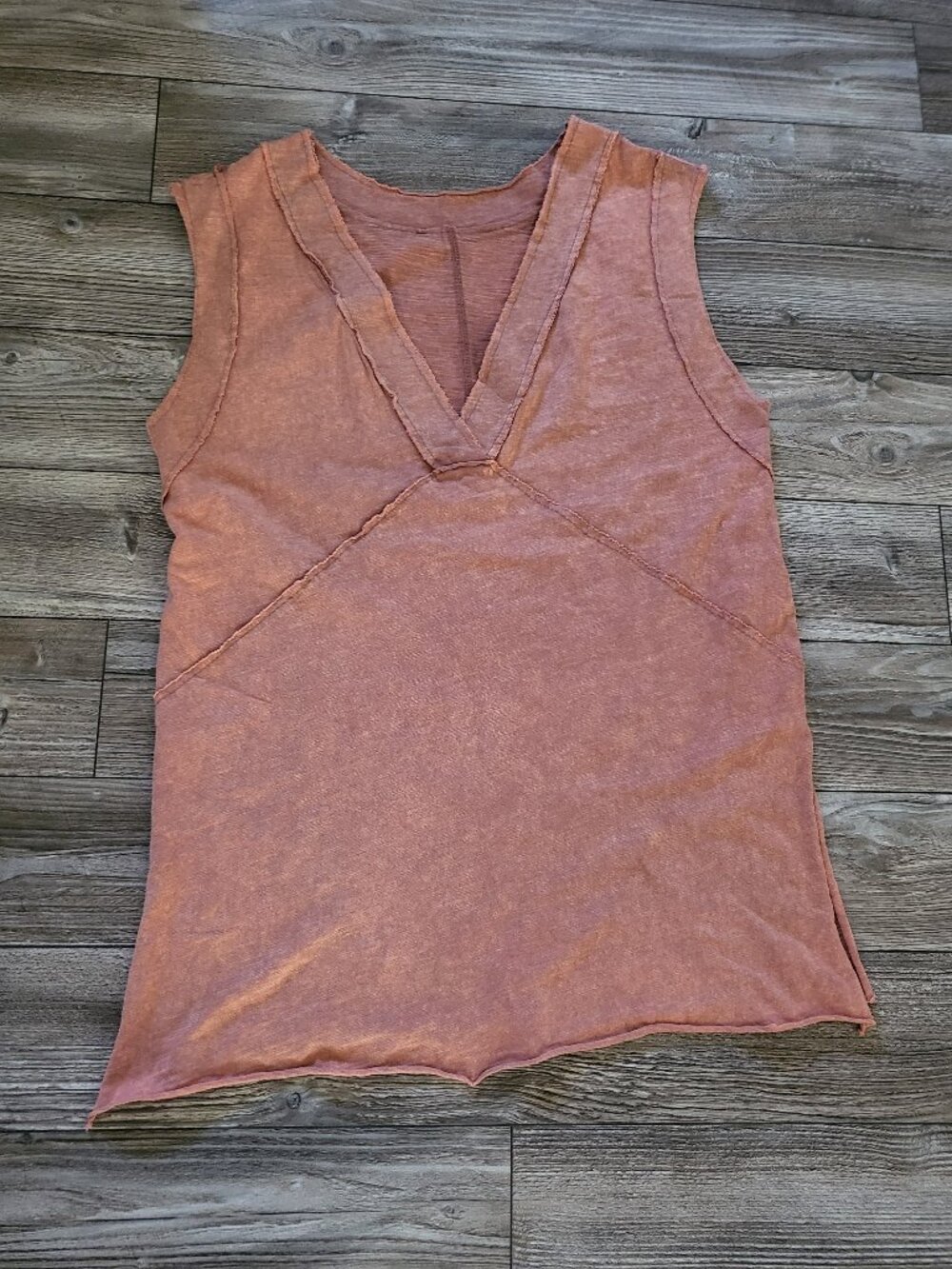 NWT 100% Cotton Distressed V-Neck Sleeveless Muscle Tank Top S